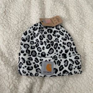 leopard carhartt beanje